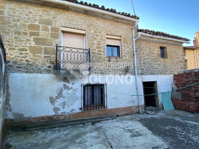 Foto b39fb815-127b-45b1-bee1-b2a38cb8b7b5. Haus in Leza