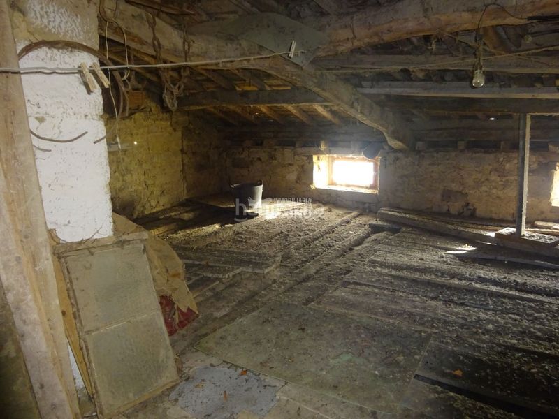 Foto ba383295-baad-49ae-9e05-704f9df61483. Haus in Leza