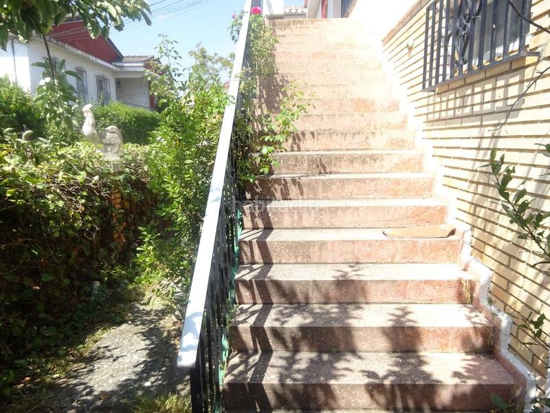 Foto 6a7772ee-cc83-46c0-b906-29e31ed57562. Casa bifamiliare con riscaldamento parcheggio piscina in Labastida