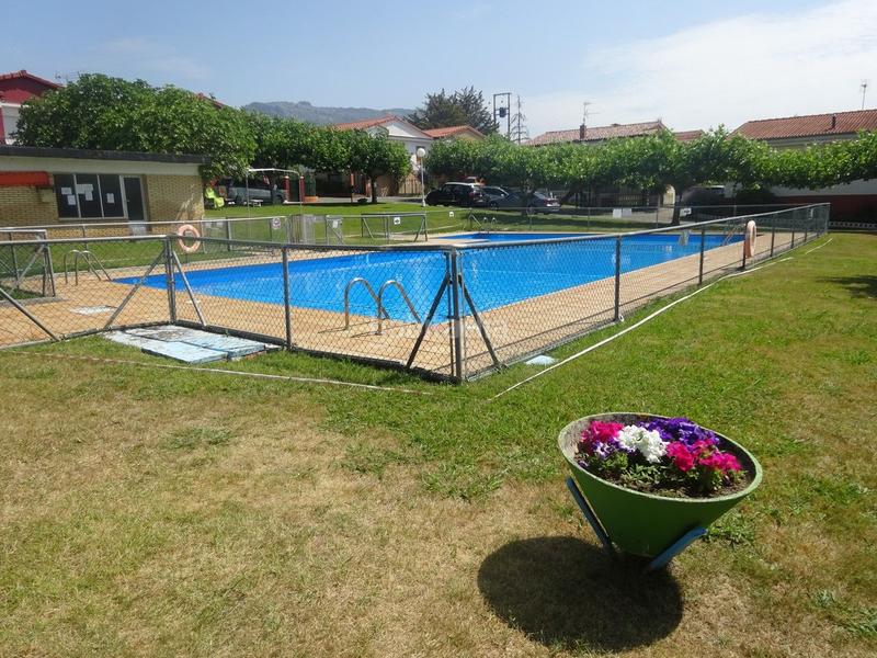 Foto b3998fe7-a3ba-4648-9312-6ffbcabbd577. Casa bifamiliare con riscaldamento parcheggio piscina in Labastida