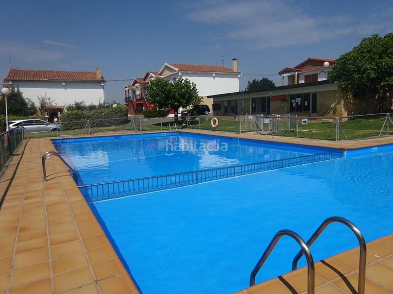 Foto d950bfdb-d246-4a2b-96a9-25ed1a99023f. Casa bifamiliare con riscaldamento parcheggio piscina in Labastida