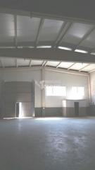 Capannone industriale in Briones