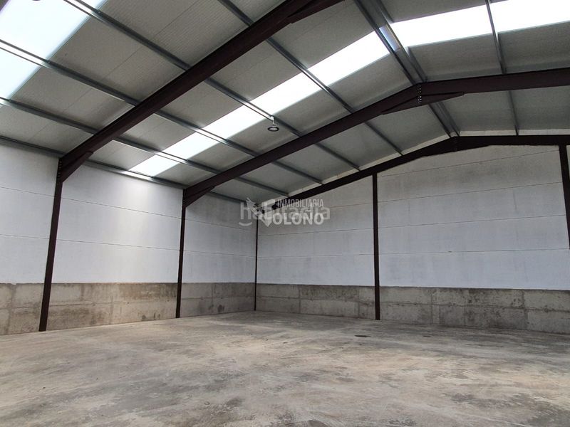 Foto 4b291cfb-752d-4299-ab59-22634d430d75. Industrial building in Galbárruli