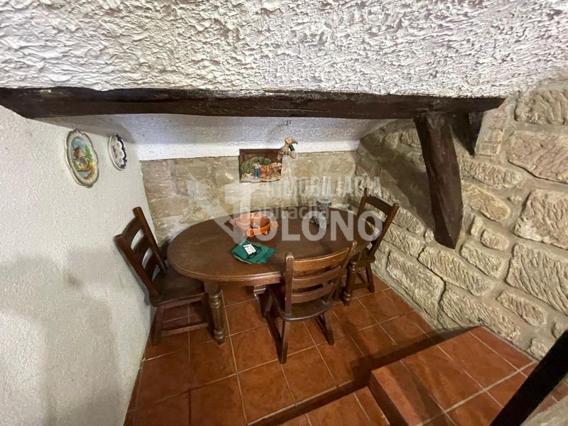 Foto c91aac9e-b4af-4610-b93e-4c04b12f1a3c. Local comercial a la horca kalea 14 a Labastida