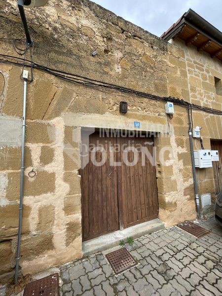 Foto f383423c-b93a-4d99-bef8-c72d22a0875e. Local comercial a la horca kalea 14 a Labastida