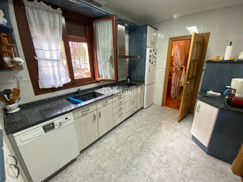 Foto 059fc81f-1fa3-4a9c-ade3-727944244abb. Chalet dans arco de toloño kalea 3 dans Labastida