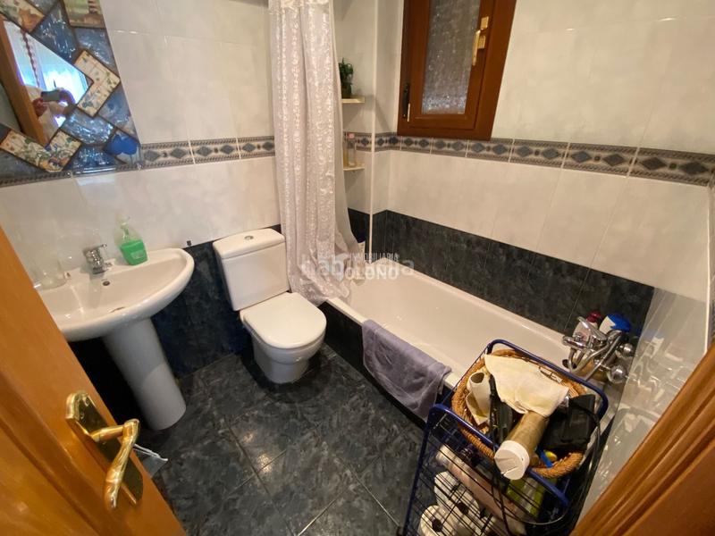 Foto f3c62963-3c46-4430-aad0-b39dcbf09bc3. Chalet dans arco de toloño kalea 3 dans Labastida