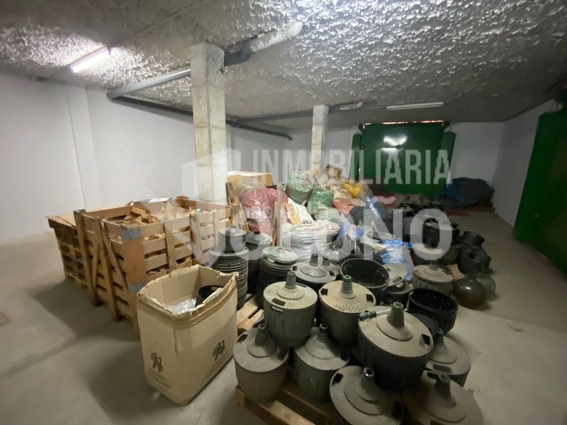 Foto 0db1d3b7-2696-4730-bc14-18ffa005468e. Industrial building in calle prado 10b in Castañares de Rioja