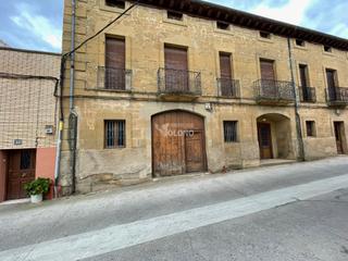 House in Calle miguel villanueva 37