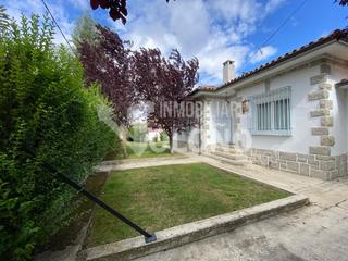 Chalet  Avenida bretón de los herreros. **¡oportunidad única en haro! magnífico chalet independiente en