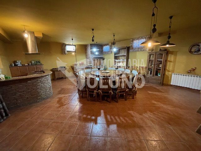 Foto 14cf9b2f-e4fa-4238-aa90-d2eb426dad3f. Chalet en carretera uruñuela 25 chalet individual en Nájera