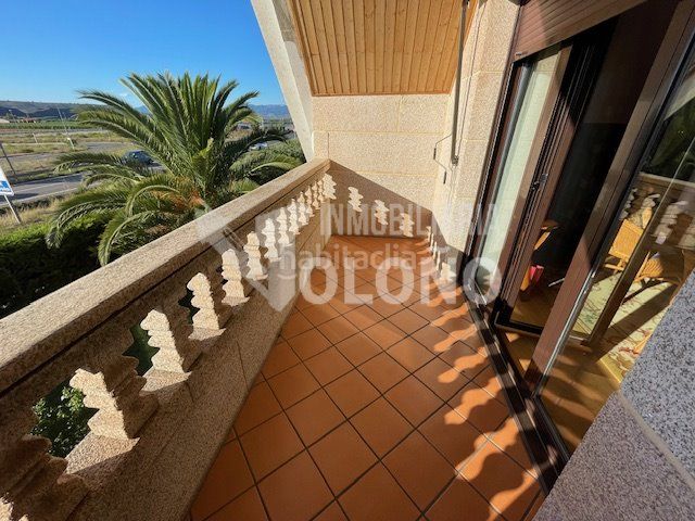 Foto 2a5bd7d2-05f3-4749-bc10-fed9cfd564d9. Chalet en carretera uruñuela 25 chalet individual en Nájera