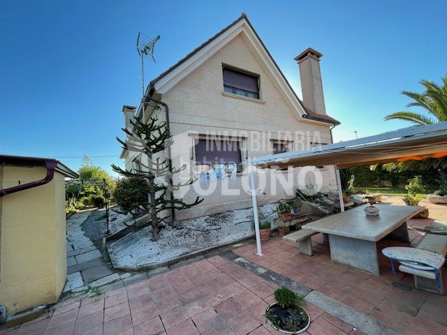 Foto 5a3190e8-61dc-4af7-8475-5ff17204a9f0. Chalet en carretera uruñuela 25 chalet individual en Nájera