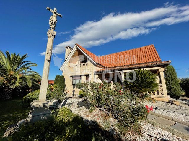 Foto 65830faa-3abd-4c93-bc80-34543f5a899c. Chalet en carretera uruñuela 25 chalet individual en Nájera