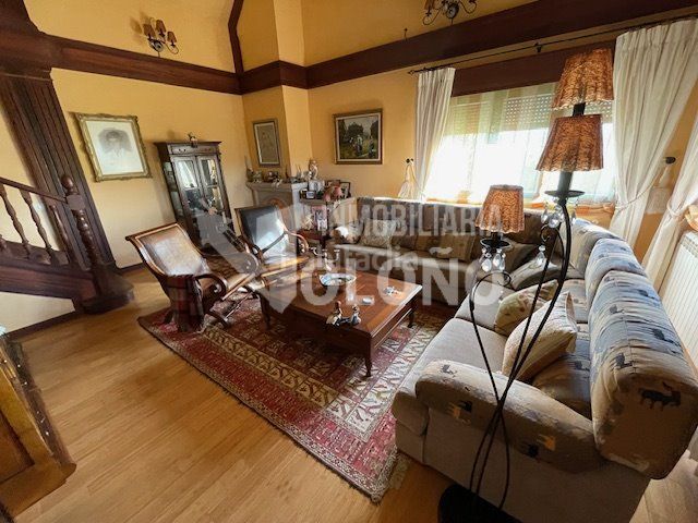 Foto 8a21dd94-a3ef-45a3-ac47-3a9bbd32a17c. Chalet en carretera uruñuela 25 chalet individual en Nájera