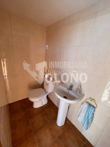 Foto 8c23b5f4-e82f-4417-90a9-2869aae83bf8. Chalet en carretera uruñuela 25 chalet individual en Nájera