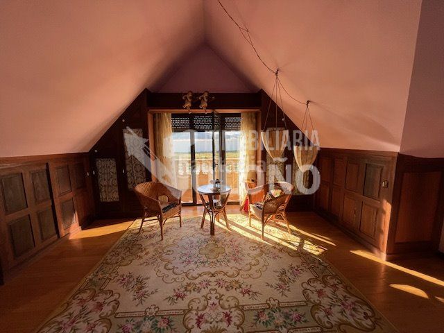 Foto 966b3f08-669a-41e0-990f-bdc9b6dca445. Chalet en carretera uruñuela 25 chalet individual en Nájera