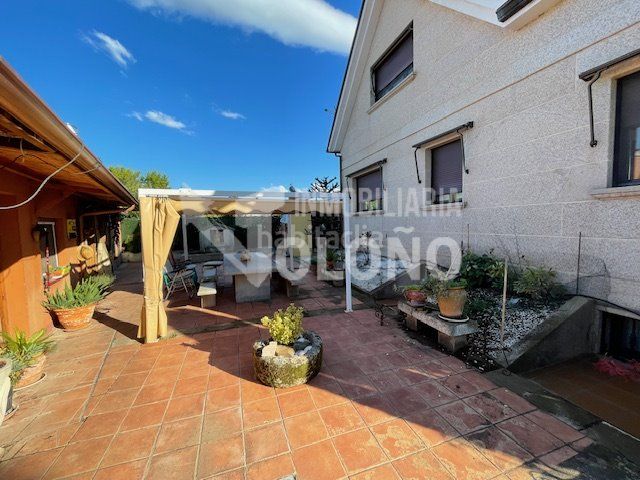 Foto a97bc249-51e5-430e-a2d4-007a284ae132. Chalet en carretera uruñuela 25 chalet individual en Nájera