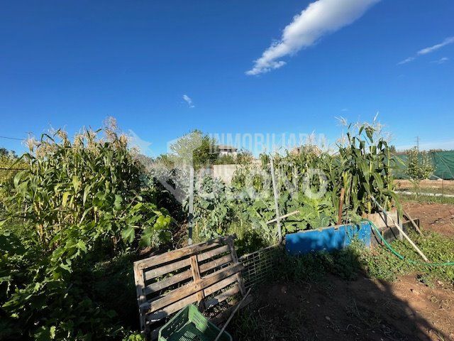 Foto b83fc1b9-8a65-45a6-af7b-5bd5b655caf0. Chalet en carretera uruñuela 25 chalet individual en Nájera