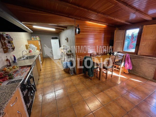 Foto bf1ebeb2-d939-4f26-90f4-ca66d5a72227. Chalet en carretera uruñuela 25 chalet individual en Nájera