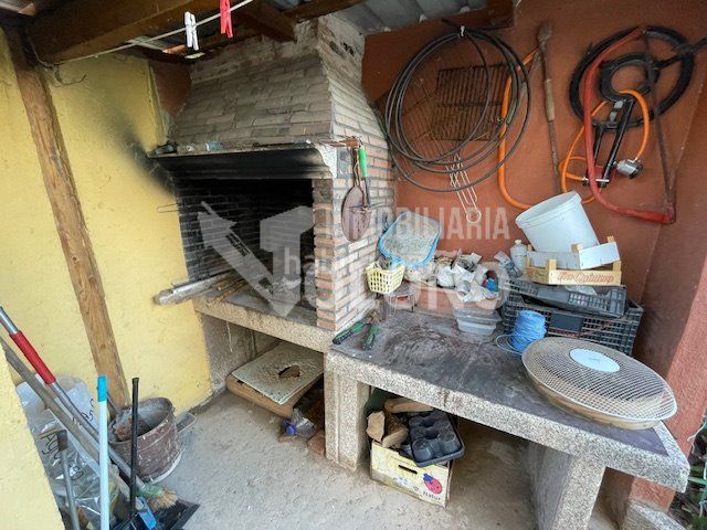 Foto e5b8f63f-8f9c-4b2c-90b1-4be658e8f2f5. Chalet en carretera uruñuela 25 chalet individual en Nájera