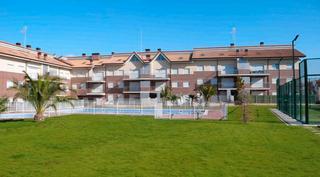 Apartament a Calle mediodía 2. Precioso apartamento con piscina y amplia terraza
