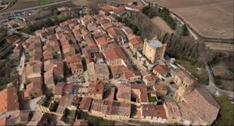 Foto c4ab038a-fd7f-4d44-a6be-6c2e47539a28. Haus in calle ochavo 5 in Sajazarra