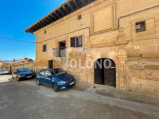 Masia  Calle navarra