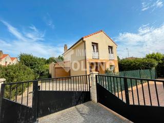 Chalet  Calle el somo