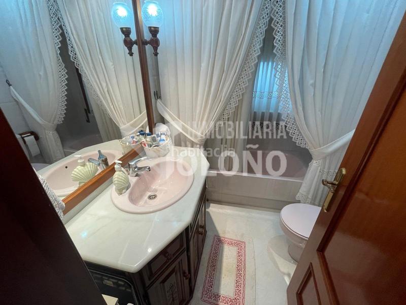 Foto 1d90fecc-0182-4ee6-afcc-8625ca179377. Piso  con lonja y amplia terraza en Villabuena de Álava / Eskuernaga