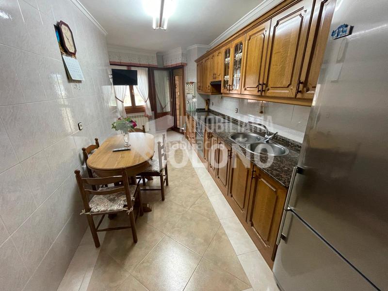 Foto 2aebc527-23fb-4fb7-b289-1ea90b7bbfba. Piso  con lonja y amplia terraza en Villabuena de Álava / Eskuernaga