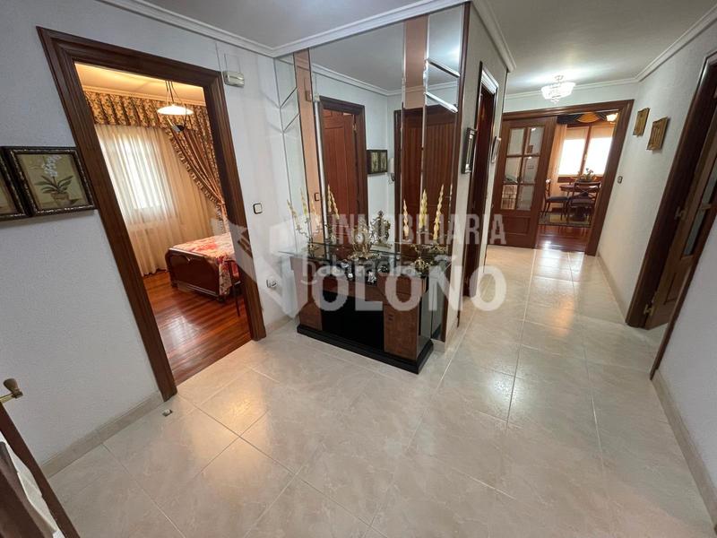 Foto a0c38538-fd81-4b82-ae44-d49d77ba9b29. Piso  con lonja y amplia terraza en Villabuena de Álava / Eskuernaga