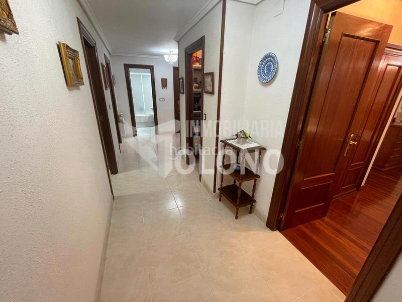 Foto da9a1075-5fa8-4838-be5a-35c10297ed4b. Piso  con lonja y amplia terraza en Villabuena de Álava / Eskuernaga