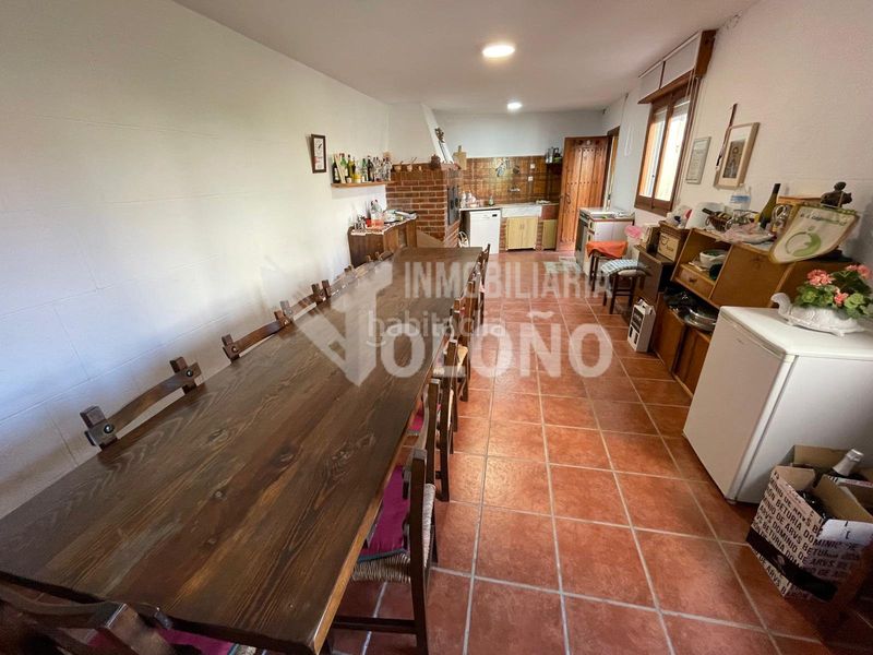 Foto 2cc23181-e82a-41ff-9d47-67417b555bb3. Casa  de piedra con terreno en Cihuri