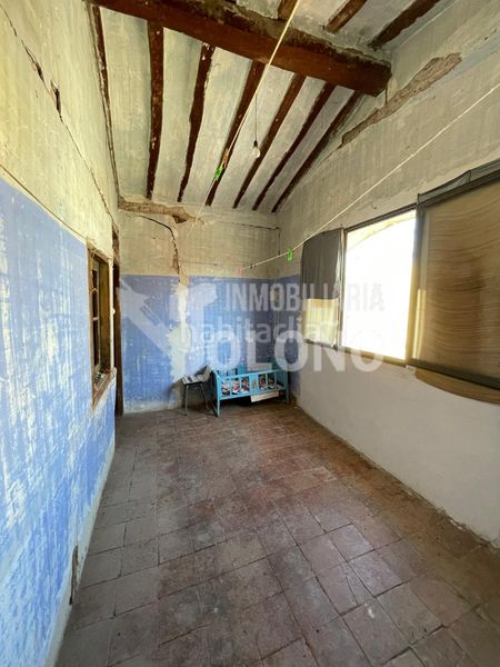 Foto 3b0423cd-9f63-4700-b6ac-b21ae34b7fed. Casa  de piedra con terreno en Cihuri