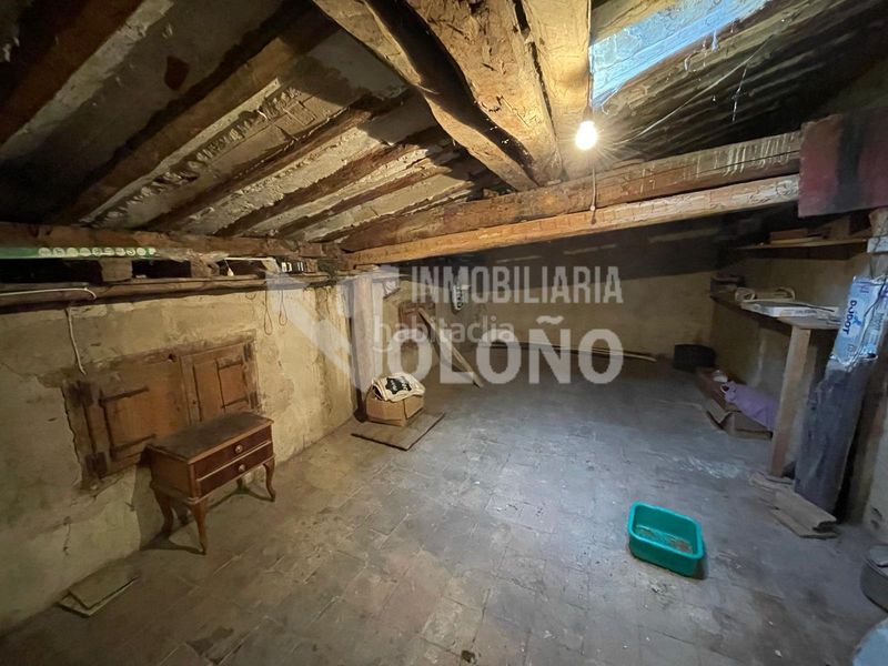 Foto 4c2adffb-8d1c-416d-9f3e-21dcfb5ab916. Casa  de piedra con terreno en Cihuri