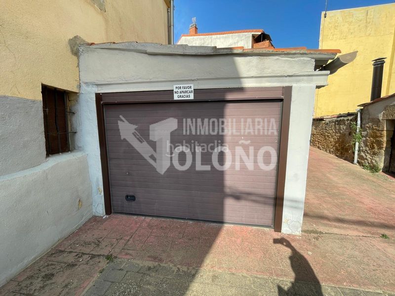 Foto 698d627a-5b76-45ba-9958-0175a4fa8fcd. Casa  de piedra con terreno en Cihuri