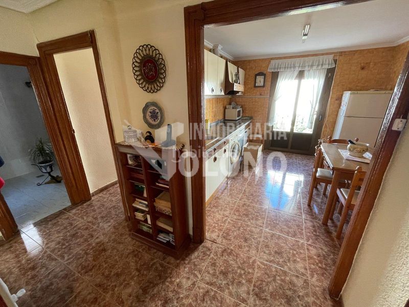 Foto 855ec843-6490-4fcb-bc43-8aa8d5e1961d. Casa  de piedra con terreno en Cihuri