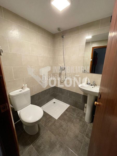 Foto 8a89e15c-205c-4c7c-aead-9eec5a34c8fa. Casa  de piedra con terreno en Cihuri