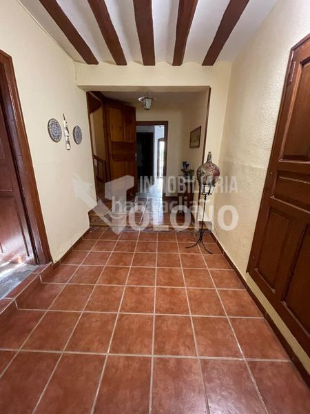 Foto 91c1ce9e-4a80-49b9-9ad8-aeec6d14e7e2. Casa  de piedra con terreno en Cihuri