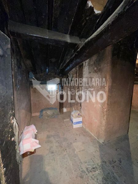 Foto 95ee455a-a9e2-4157-90f8-dcbb8c27e543. Casa  de piedra con terreno en Cihuri