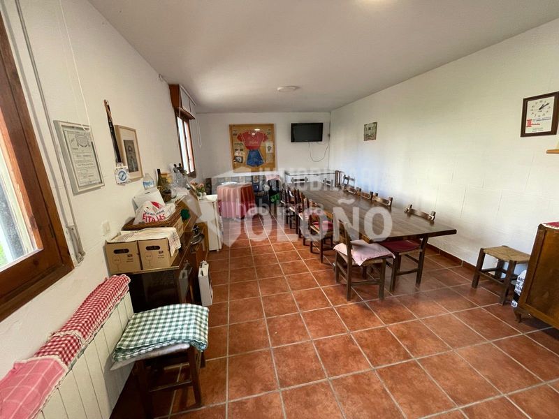 Foto 9b76dd98-c98a-406b-972f-19b0d315a83a. Casa  de piedra con terreno en Cihuri