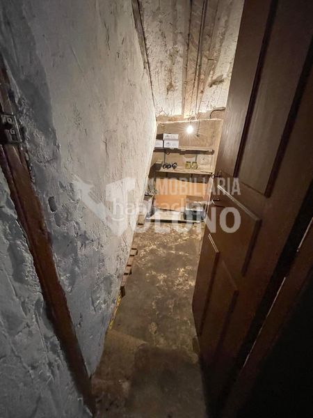 Foto d327655f-e7ac-4f3d-8d62-e6a4dcd8de78. Casa  de piedra con terreno en Cihuri