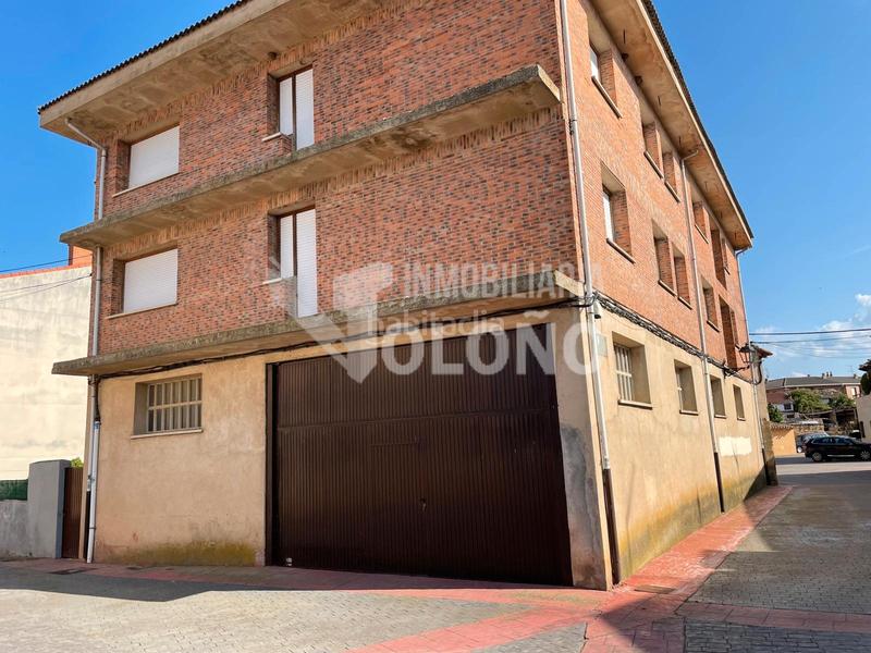 Foto 14275741-ca0c-4f72-9962-74781de1f85f. Edifici a Cihuri