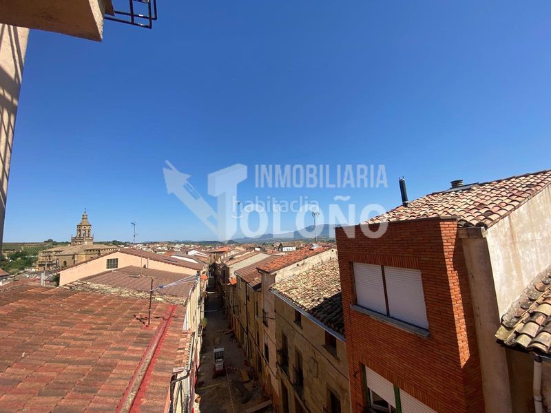 Foto 89c58c01-39f5-43bb-8834-d5d9bcec12fa. Apartment with heating in San Asensio