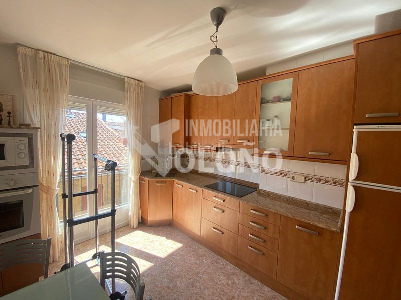 Foto bd4dbf7e-2c55-4abb-862a-58c2fde5ac8e. Apartment with heating in San Asensio