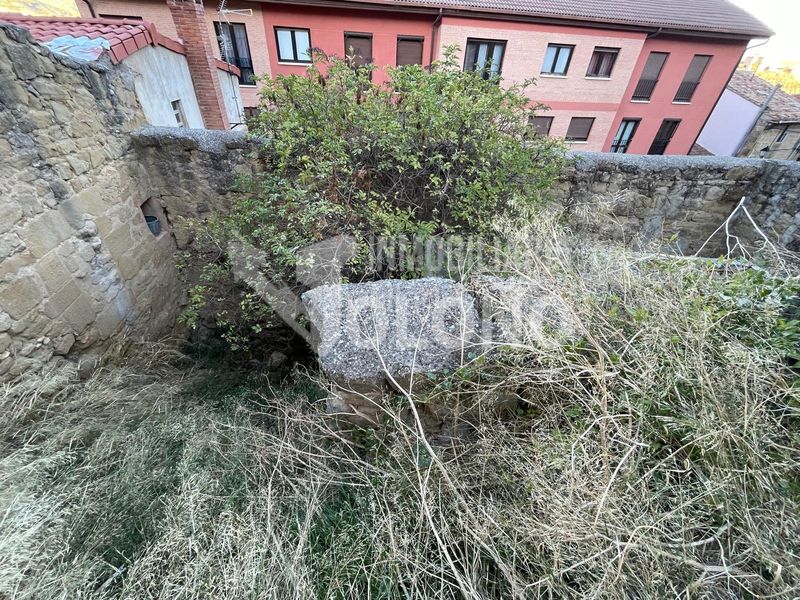 Foto d661a22d-ef0a-40f6-a0a4-f91ed2dcd9b5. Wohngrundstück in San Vicente de la Sonsierra