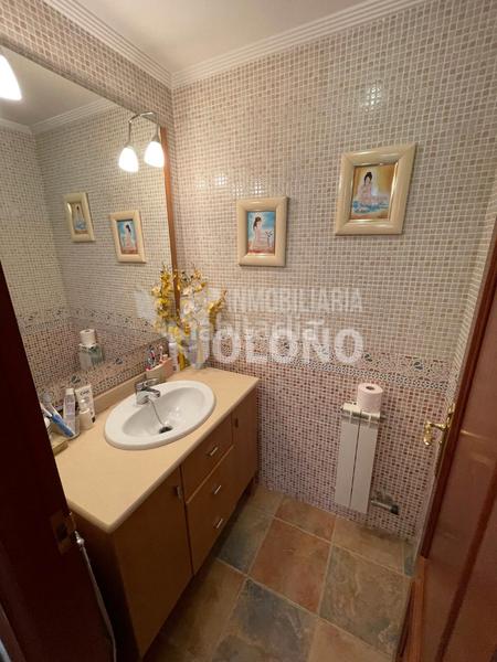 Foto 1775cb8e-3a03-4dc7-92ae-148992bc5fec. Casa adosada en Zarratón