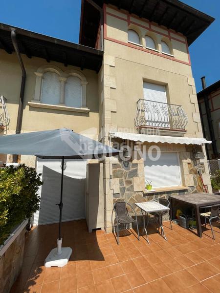 Foto 80cd7f57-ffa7-41b1-9ae7-945f8ac43a0f. Semi detached house with heating parking in Zarratón