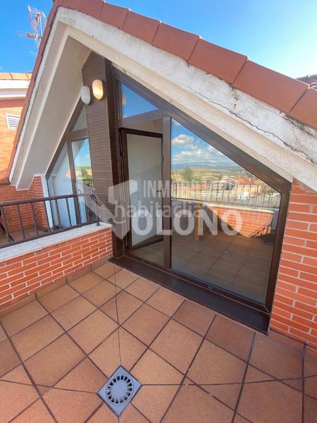 Foto 30bf4e8b-13d4-4f71-8df0-363a7814253d. Dúplex duplex con 2 terrazas con preciosas vistas en Zarratón